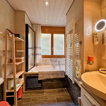 アパート Cosy Stopover Near Slopes And Therms-swiss Alps オヴロナ